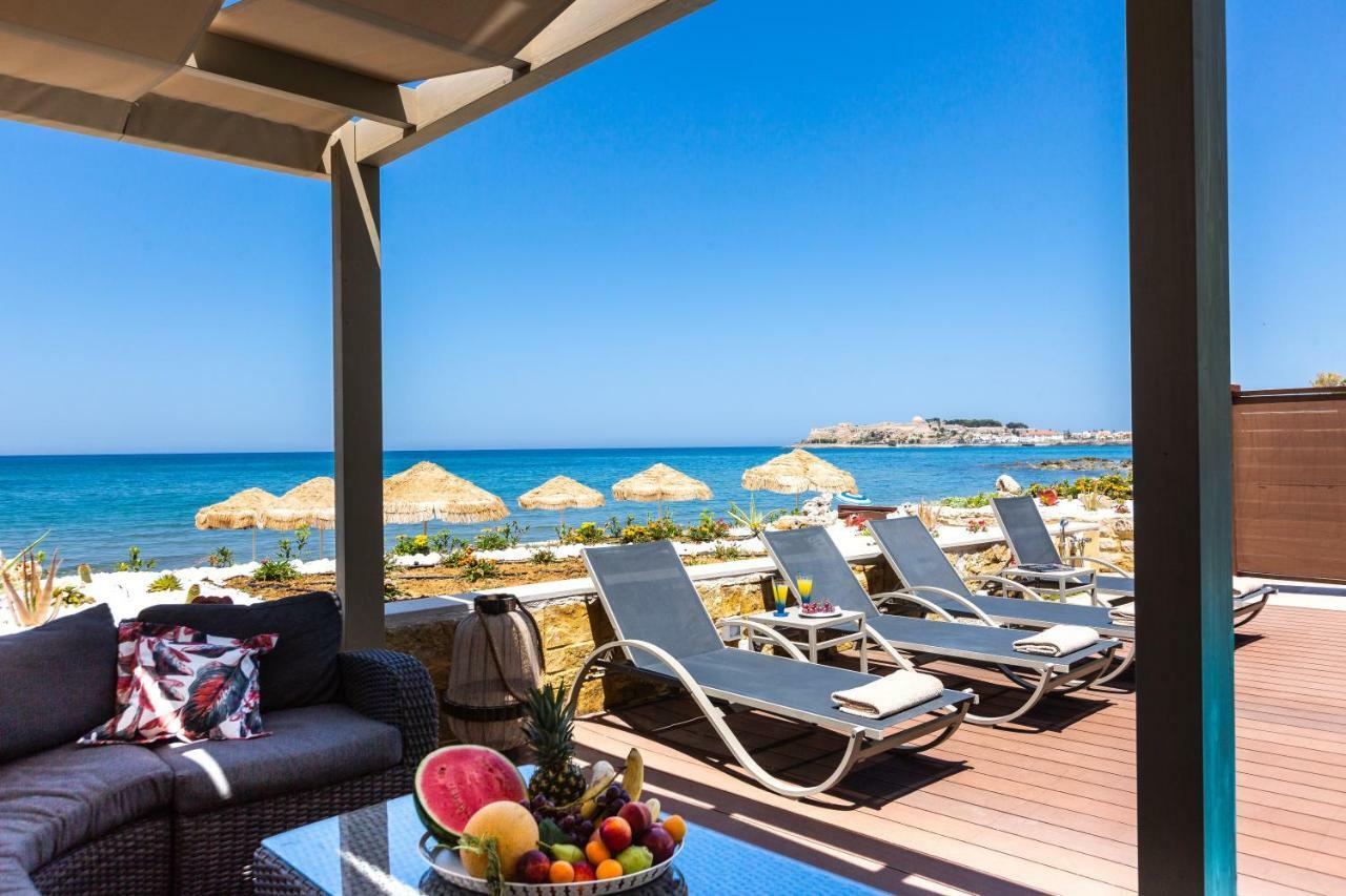 Espera Luxury Beach Front Residence With Pool & Bbq, By Thinkvilla レティムノ エクステリア 写真
