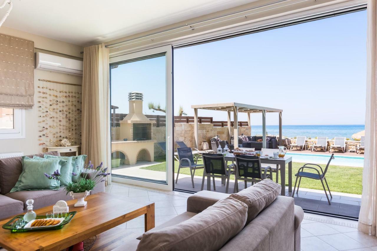 Espera Luxury Beach Front Residence With Pool & Bbq, By Thinkvilla レティムノ エクステリア 写真